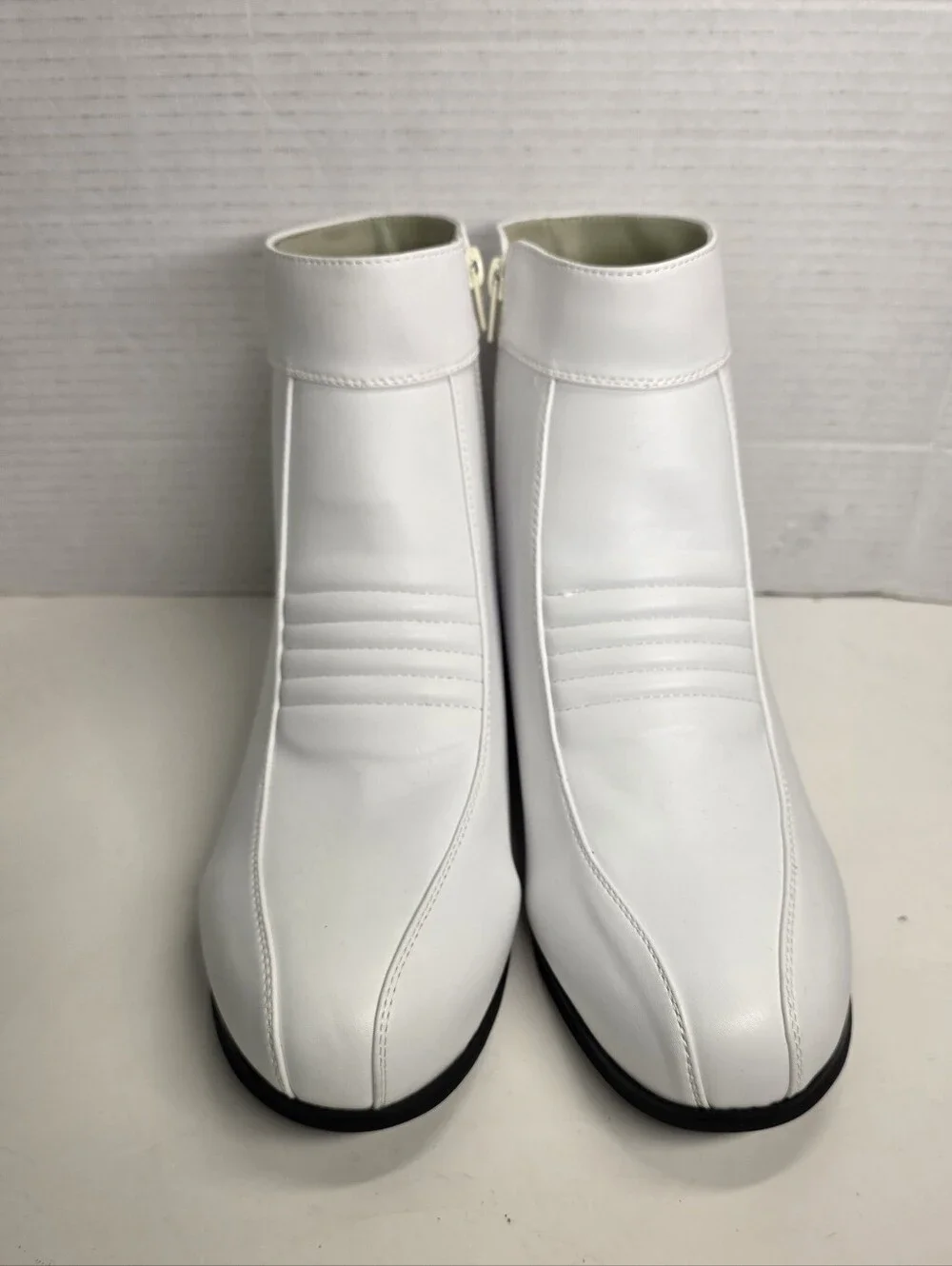 Funtasma White Side Zip Ankke Boots Sz LARGE Cosplay Dress Up Stormtrooper